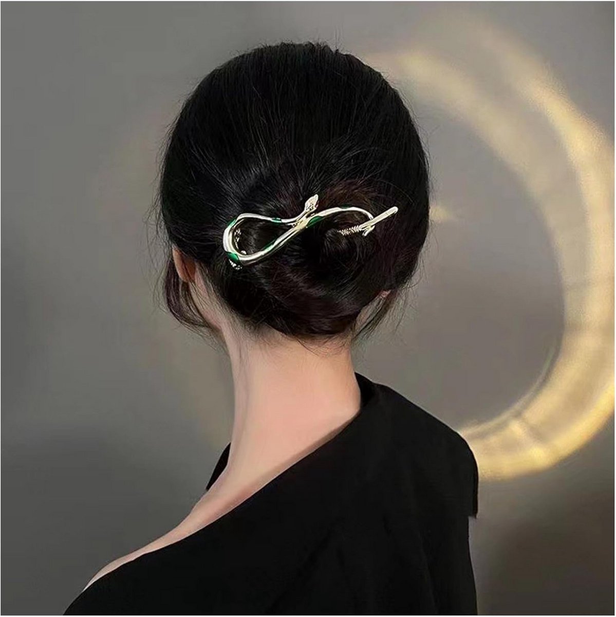 Gouden Slangen Haarclip - Chique Banaanspeld voor Vrouwen - Decoratieve Haaraccessoire