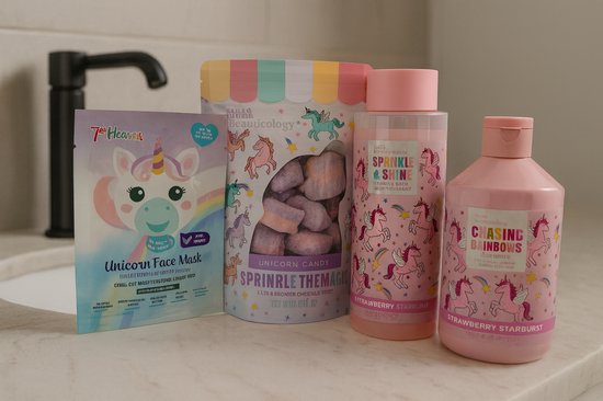 Unicorn Cadeauset Douche & Bad Complete Set met Masker - Luxe Verzorgingsset - Wellness Giftbox - Verwen Cadeaupakket voor Iedereen van Merkloos — afbeelding 2