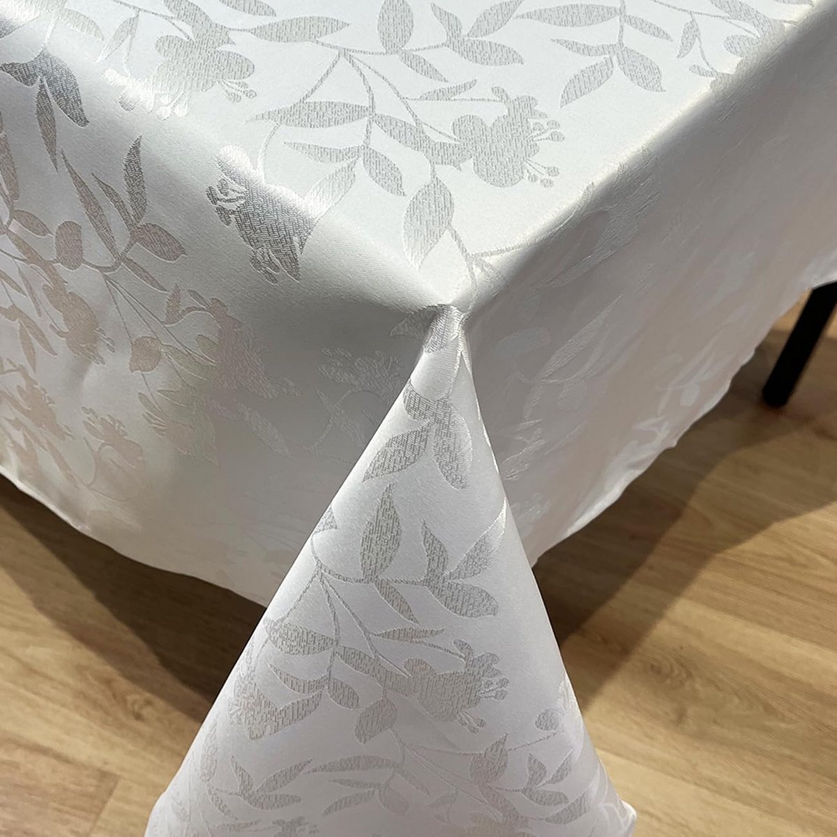 Tafelkleed damast-look, 150 x 300 cm, wit, 100% polyester