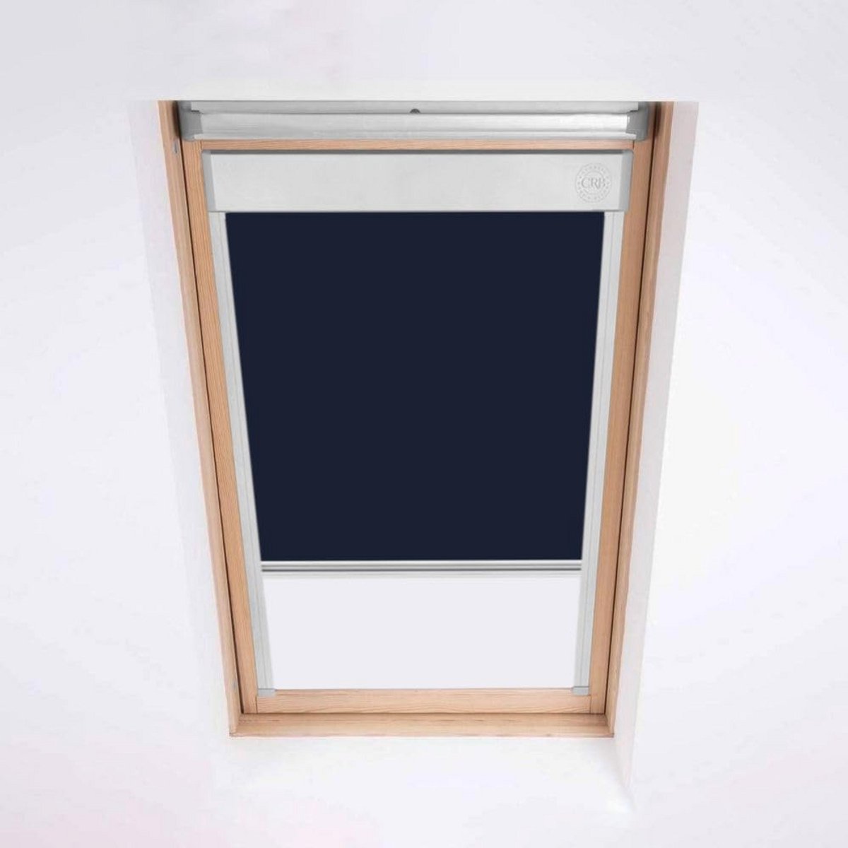 Verduisterende Roljaloezie voor Velux Dakramen - M04 - Midnight Navy - Zijdelingse Bedieni