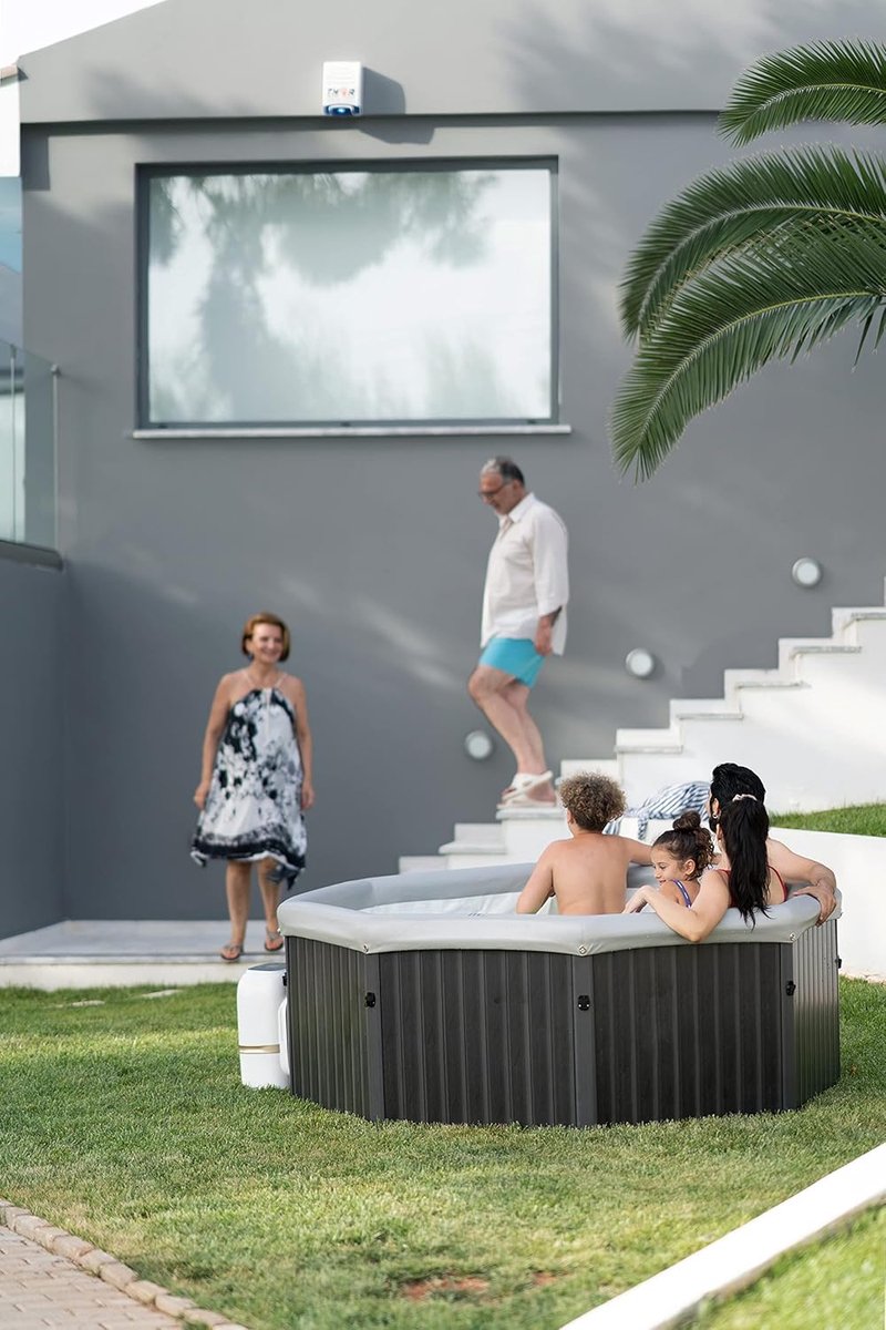 Tuscany Frame Smart Spa (193x193x73 cm) XXL Whirlpool voor 6 Personen | Houtlook Frame, App Control, UV-C & Ozon Desinfectie en Anti-Vorst Technologie | Alta Furniture