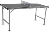 Zwarte Pegasi Sport Mini tafeltennistafel met zilverkleurige metalen poten en net.