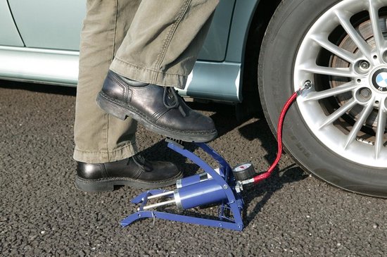 Stunq® Dubbelcilinder Voetpomp 120mm met Hoge Prestaties en TÜV/GS Keuring — afbeelding 4