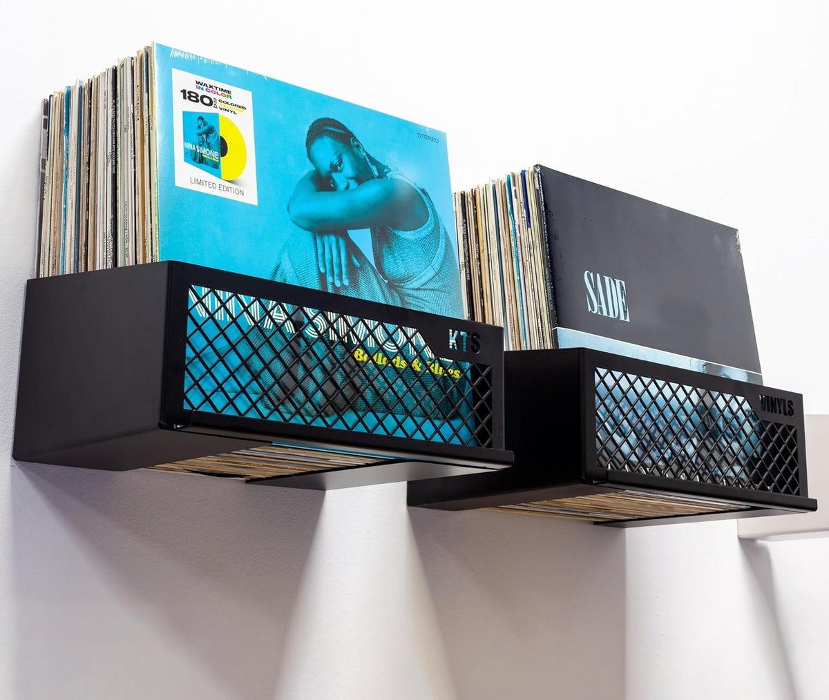 Set van 2 Wandmontage Platenstandaards voor LP Opslag en Display
