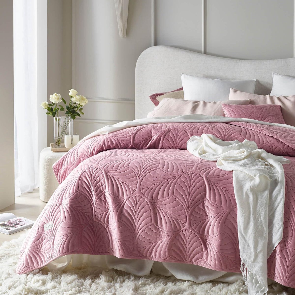 Stunq® Roze Luxe Bedsprei voor Bed en Bank - 200 x 220 cm - Fluweelzachte Textuur