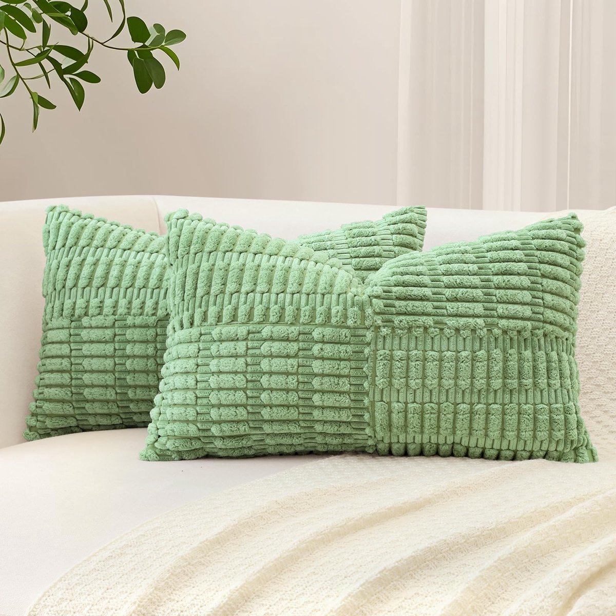 Unyqoos Set van 2 decoratieve corduroy kussenslopen met gestreept patroon voor woondecoratie groen