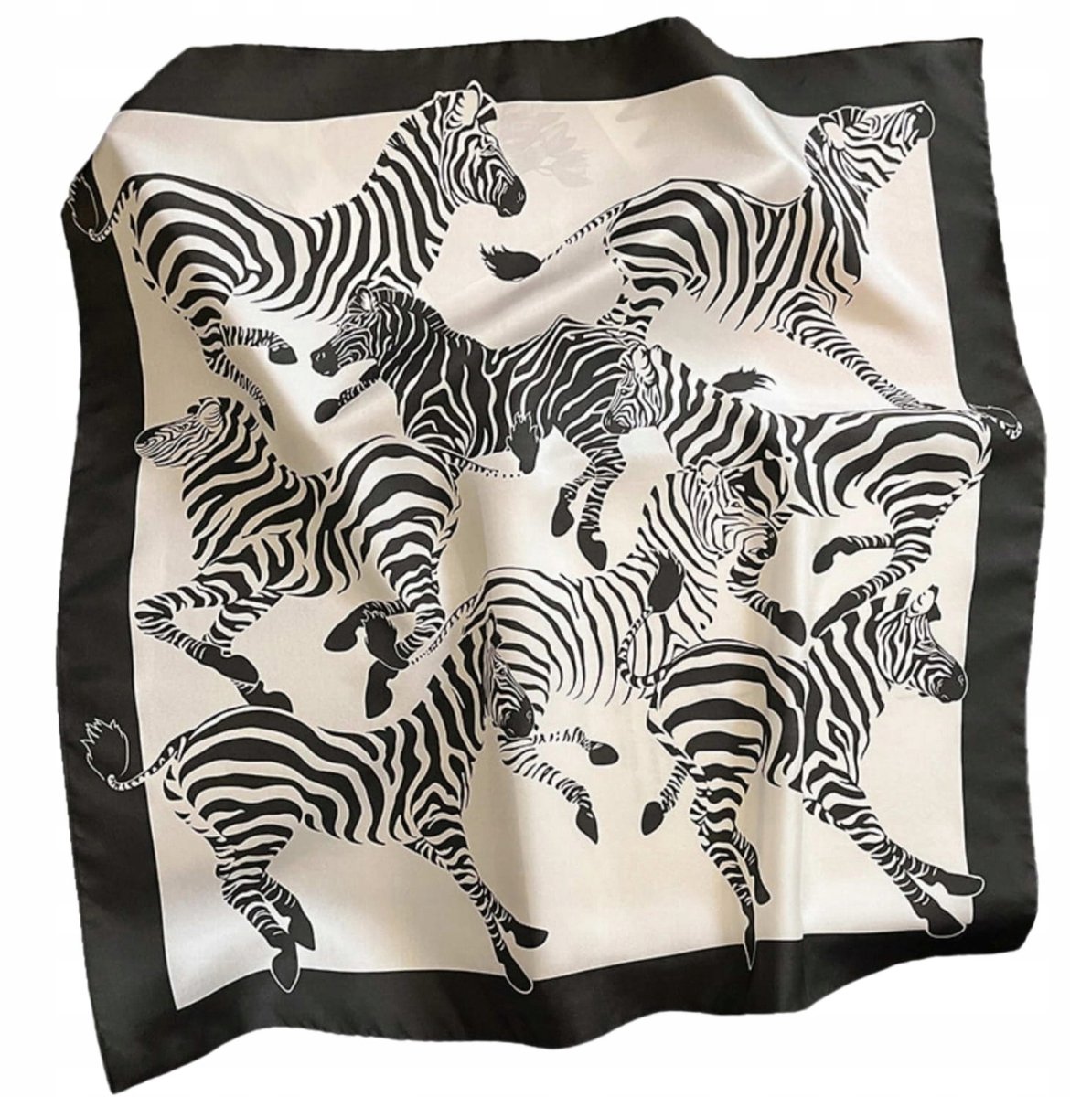 Kamea Zijden Sjaal 70x70 Afrikaanse Elegantie Zebra Print