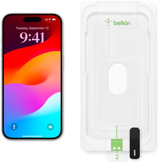 iPhone 15 Pro Max met kleurrijke achtergrond en Belkin plaatsingshulp.