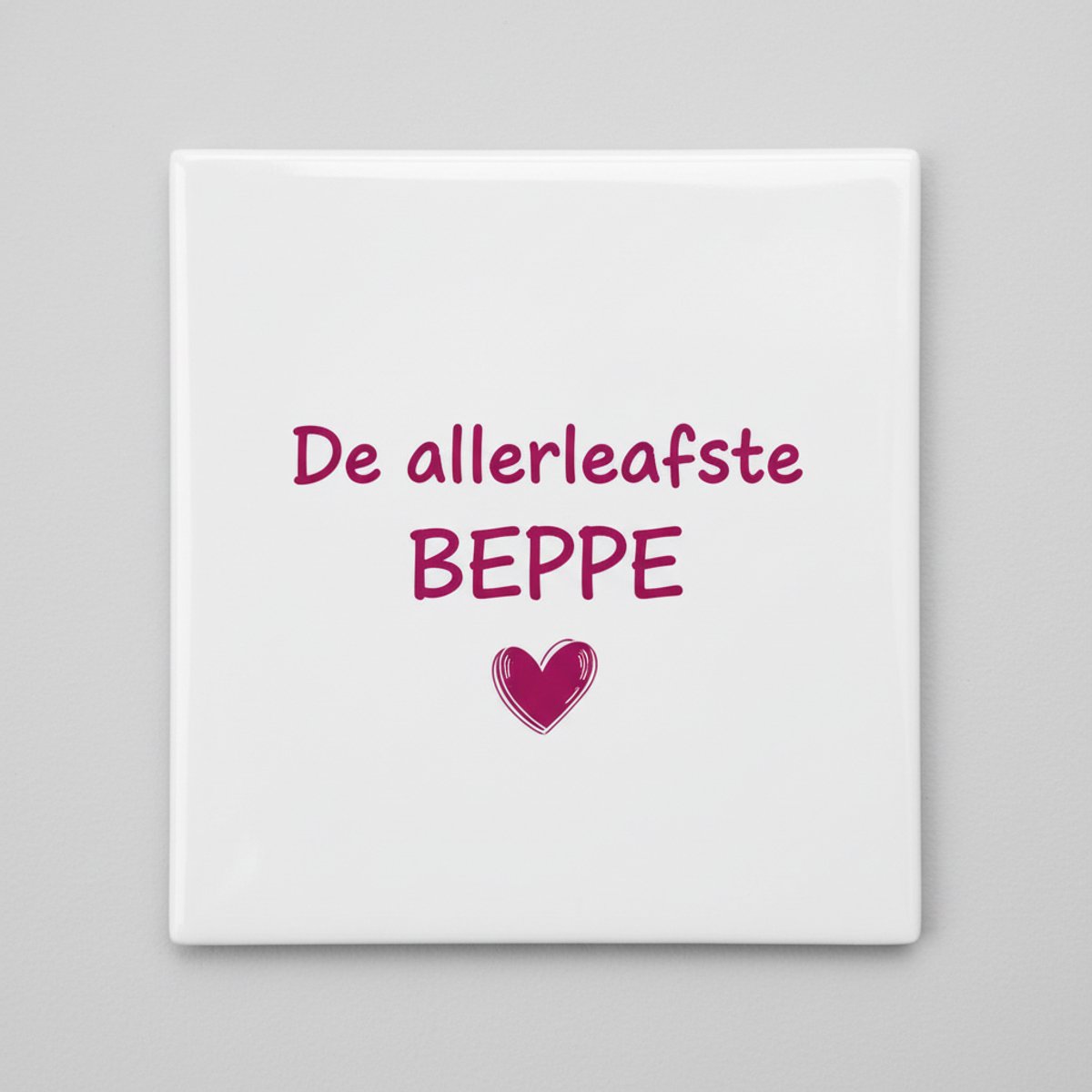 De Allerleafste Beppe Tegel 15×15 cm – Friese Grootmoeder Waardering Keramische Wandtegel 