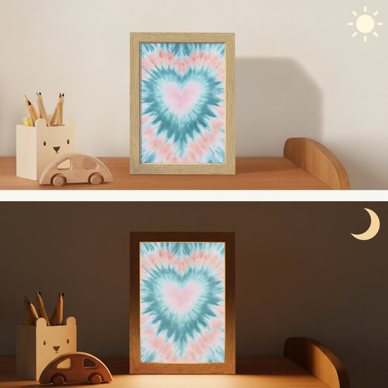 Nachtlampje 15x20 cm - Kinder lamp - Hartvormig - Tie dye - Pasteltinten - Lichtgroen - Tafellamp kinderkamer - Slaapkamer lamp - Bedlamp kinderen - Kinderlampje stopcontact - Wandlamp babykamer - Nachtlampjes van Merkloos — afbeelding 4