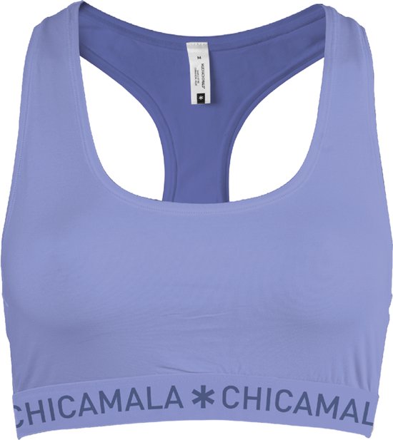Paarse racerback sport BH met CHICAMALA* merkband.