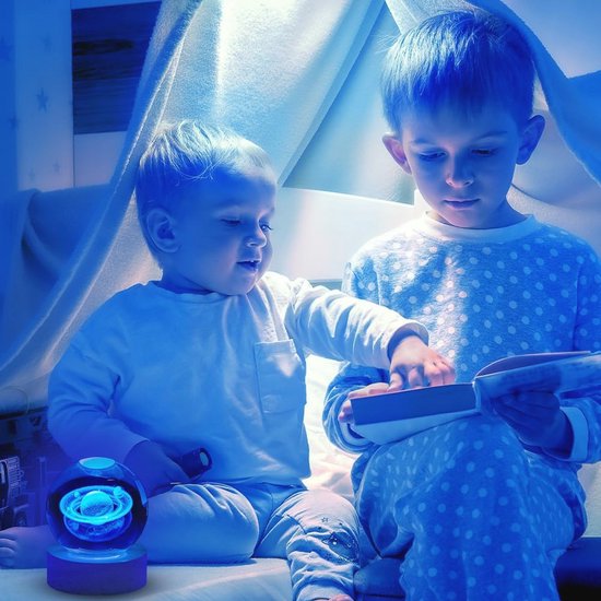 3D Kristallen Bal Nachtlampje - Kleurrijke LED Galaxy Planet Lamp voor Slaapkamer — afbeelding 2