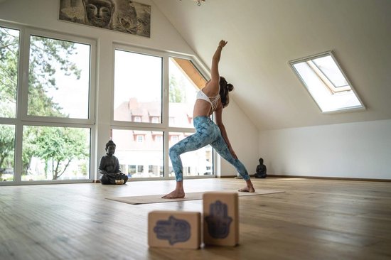 Yogablokken van Kurk - Set van 2 voor Stabiliteit en Flexibiliteit — afbeelding 2