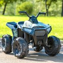 Groene speelgoedquad met camouflageprint en grote zwarte wielen, staand op een asfaltweg.