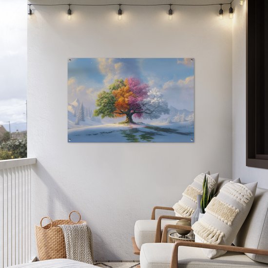 Tuinposter 120x80 cm - Tuindecoratie Boom - Seizoenen - Winter - Landschap - Poster voor in de tuin - Buiten decoratie - Schutting tuinschilderij - Tuindoek muurdecoratie - Wanddecoratie balkondoek