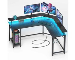 Rolanstar L-vormige gamingbureau met LED-verlichting, stopcontacten, hoekcomputerbureau met opbergplanken - pc-schrijftafel voor thuiskantoor, zwart (135 x 118 x 87 cm)