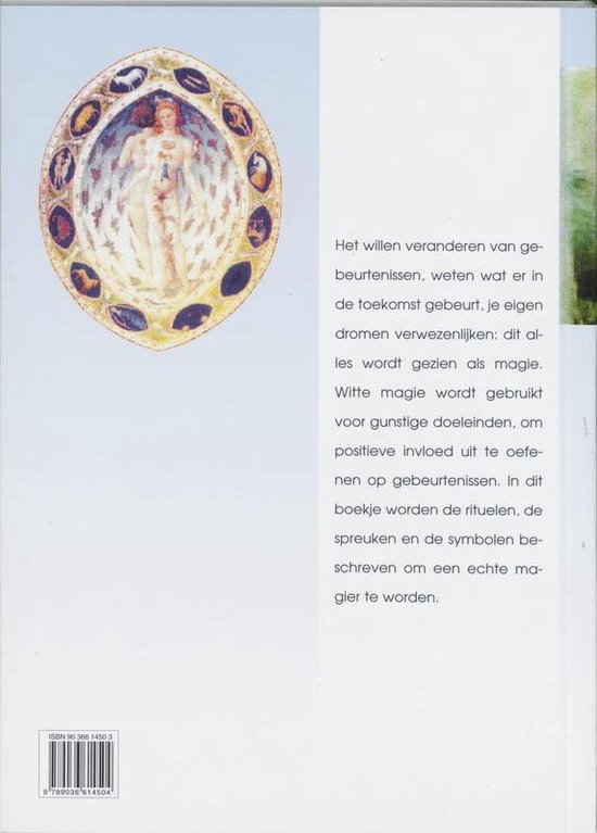 Boekomslag 'Witte magie', achterkant met tekst en afbeelding van een medaillon met een figuur in het midden, omringd door dierenriemtekens.