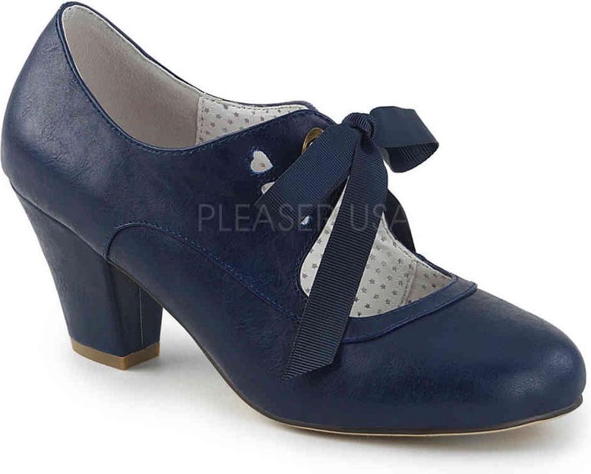 EU 40 = US 10 | WIGGLE-32 | 2 1/2 Cuben Heel Mary Jane Pump W/ Ribbon Tie