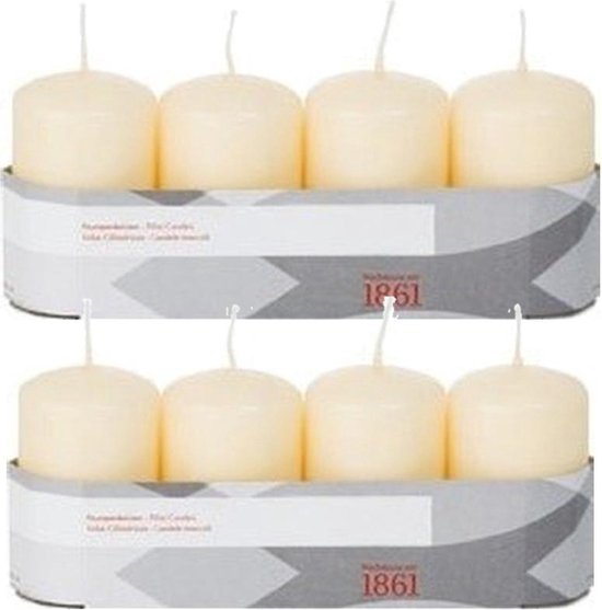 verlichten medeklinker breken 8x Cremewitte cilinderkaarsen/stompkaarsen 5 x 8 cm 18 branduren - Geurloze  kaarsen -... | bol.com