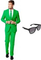 Groen heren kostuum / pak - maat 52 (XL) met gratis zonnebril