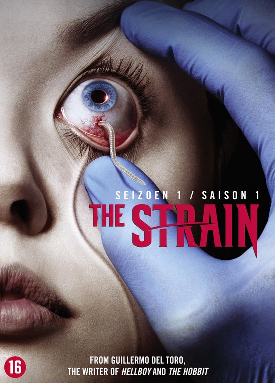 DVD-hoes van The Strain Seizoen 1, met een close-up van een oog dat wordt onderzocht door een blauw gehandschoende hand met een instrument.