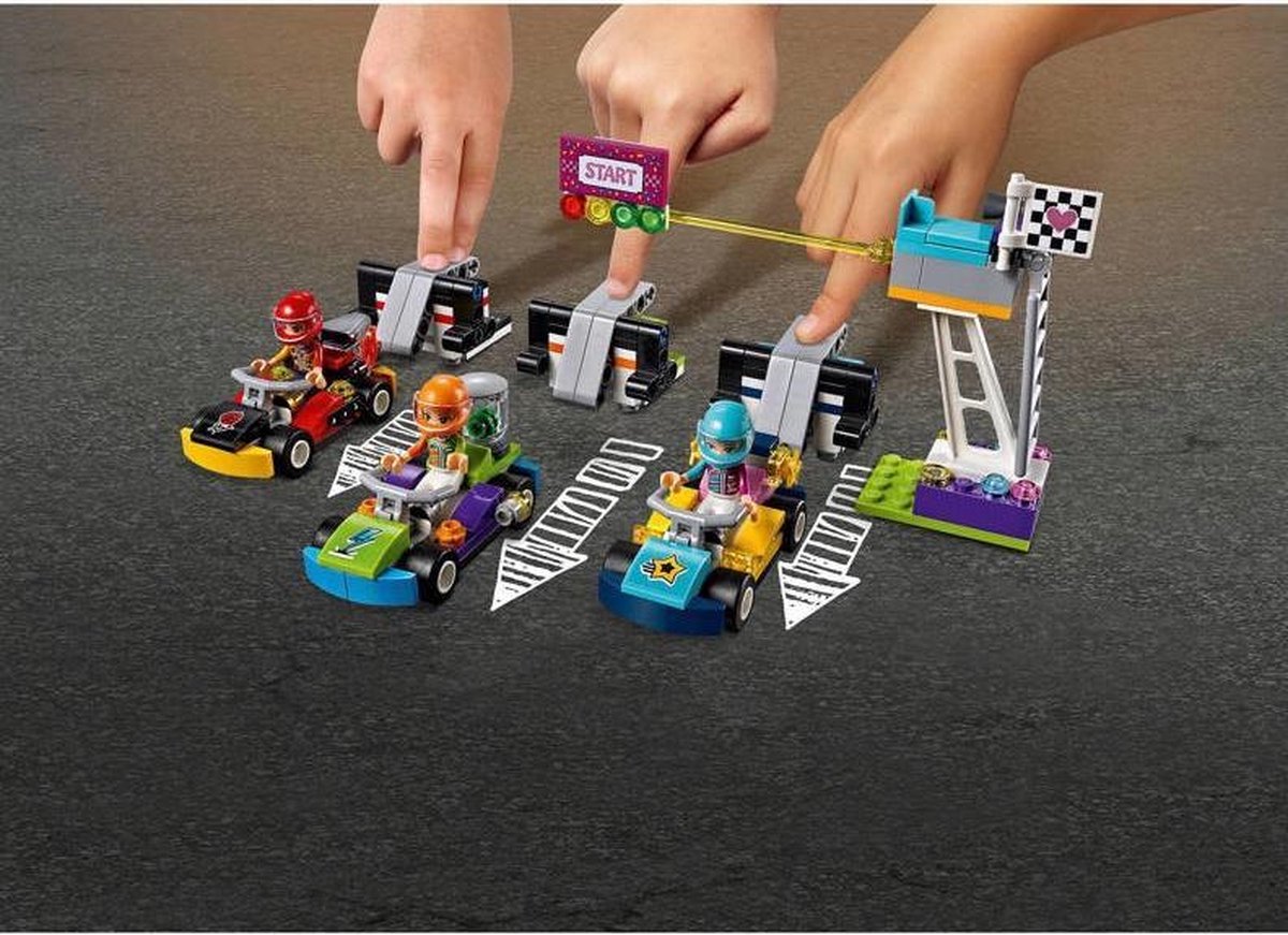 LEGO Friends Kart De Grote Racedag - 41352 | bol.com