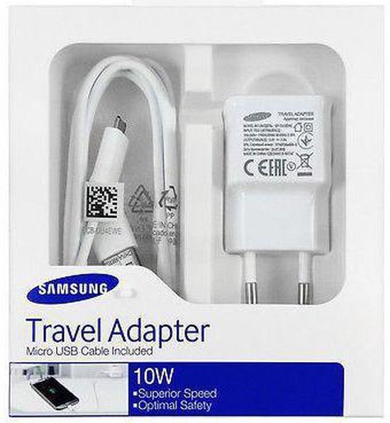 Witte Samsung Travel Adapter verpakking met micro USB-kabel en lader, 10W.