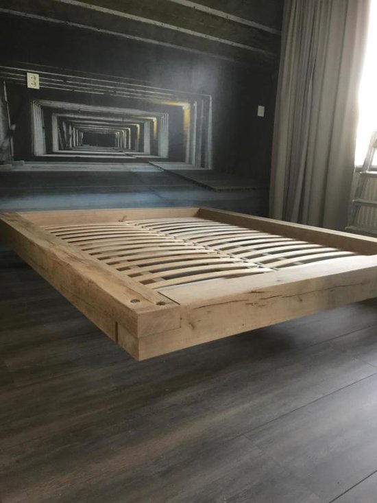 Zwevend balken bed | bol.com