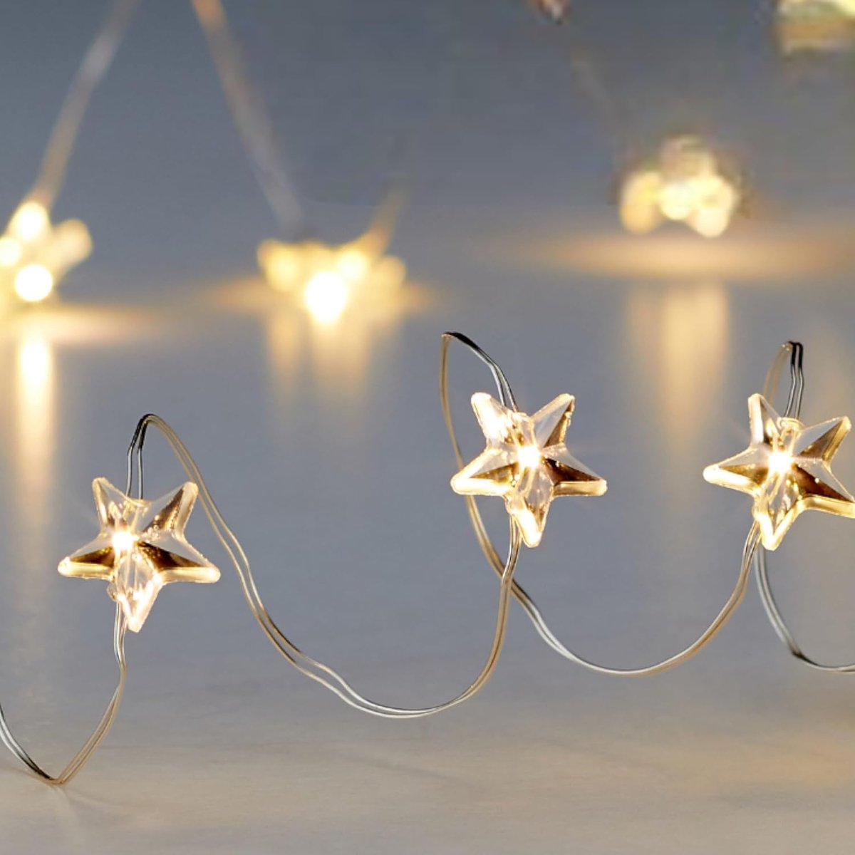 Micro draad lichtketting - veelzijdige verlichting met timerfunctie, werkt op batterijen, filigraaan en flexibel (20 LED ster, warm wit)