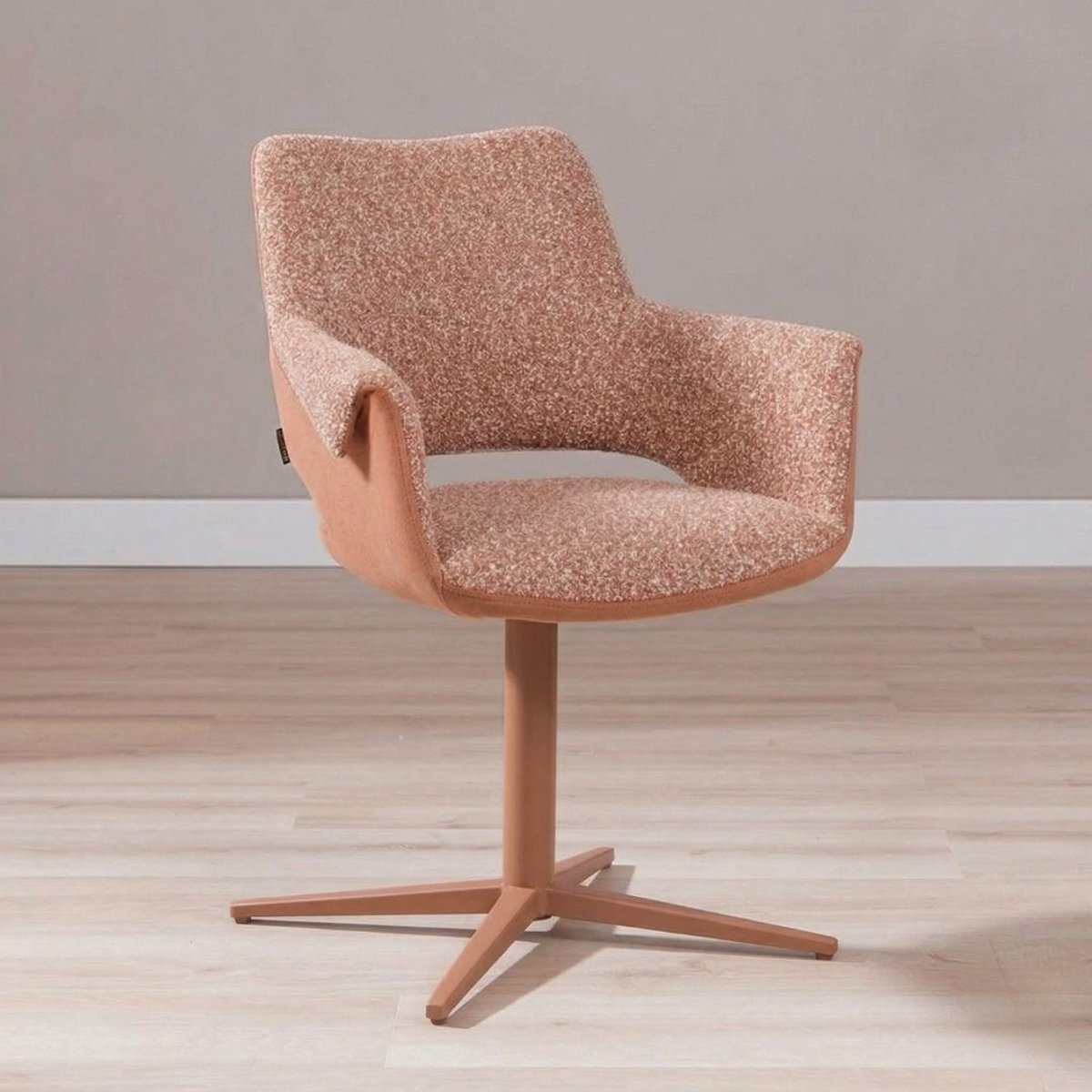 Bronx71 Eetkamerstoel Jules draaibaar bouclé terracotta - stoel