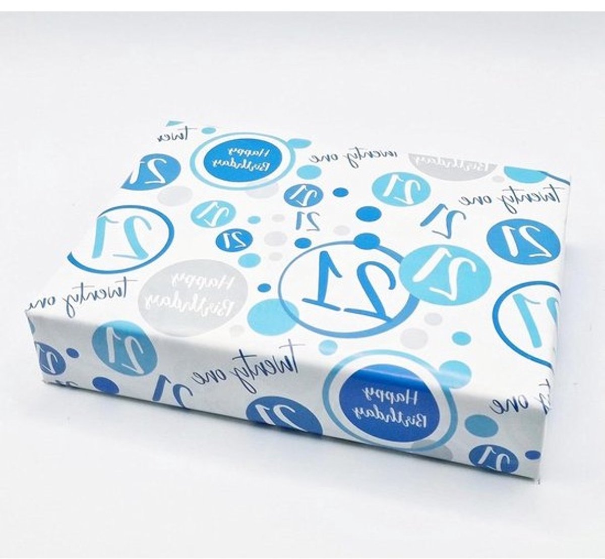 Inpakpapier 21e Verjaardag - Cadeaupapier Vellen - Verjaardag Vieren - Met Bijpassende Labels - 4 Vellen 70x50cm - Blauw Wit