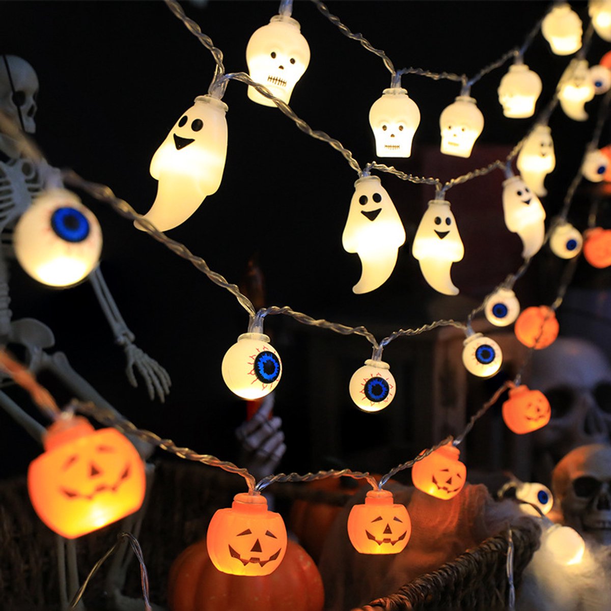 Set van 4 Halloween LED Lichtslingers - 1.5m - Feestelijke Decoratielamp - met Pompoen, Spook, Schedel en Oog - Geschikt voor Binnen Halloween Decoratie