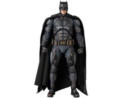 DC Comics MAFEX Action Figure Batman Tactical Suit (Zack Snyder´s Justice League Ver.) 16 cm