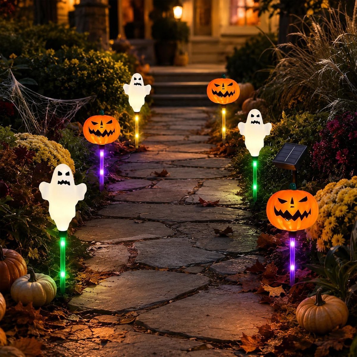 6 Stuks - Halloween-tuinverlichting - Tuinverlichting op zonne-energie - Decoratieve Halloweenverlichting - Solar-tuinverlichting - Solar-buitenverlichting - Ontwerp met pompoen en spook - Geschikt voor tuinpaden en als decoratie in het gazon