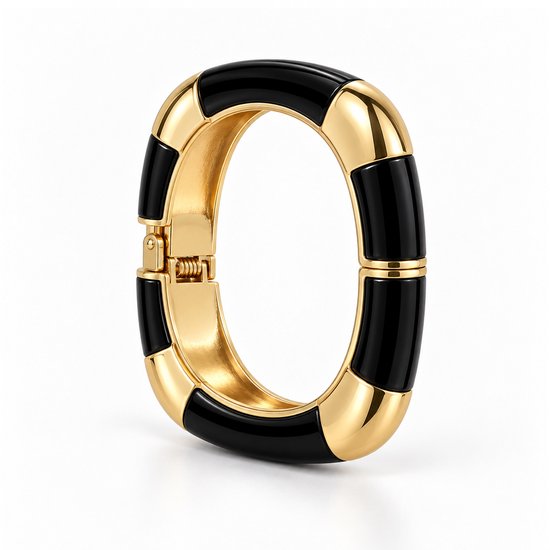 Gouden bangle armband met afwisselende zwarte en gouden segmenten in een afgerond vierkant design.