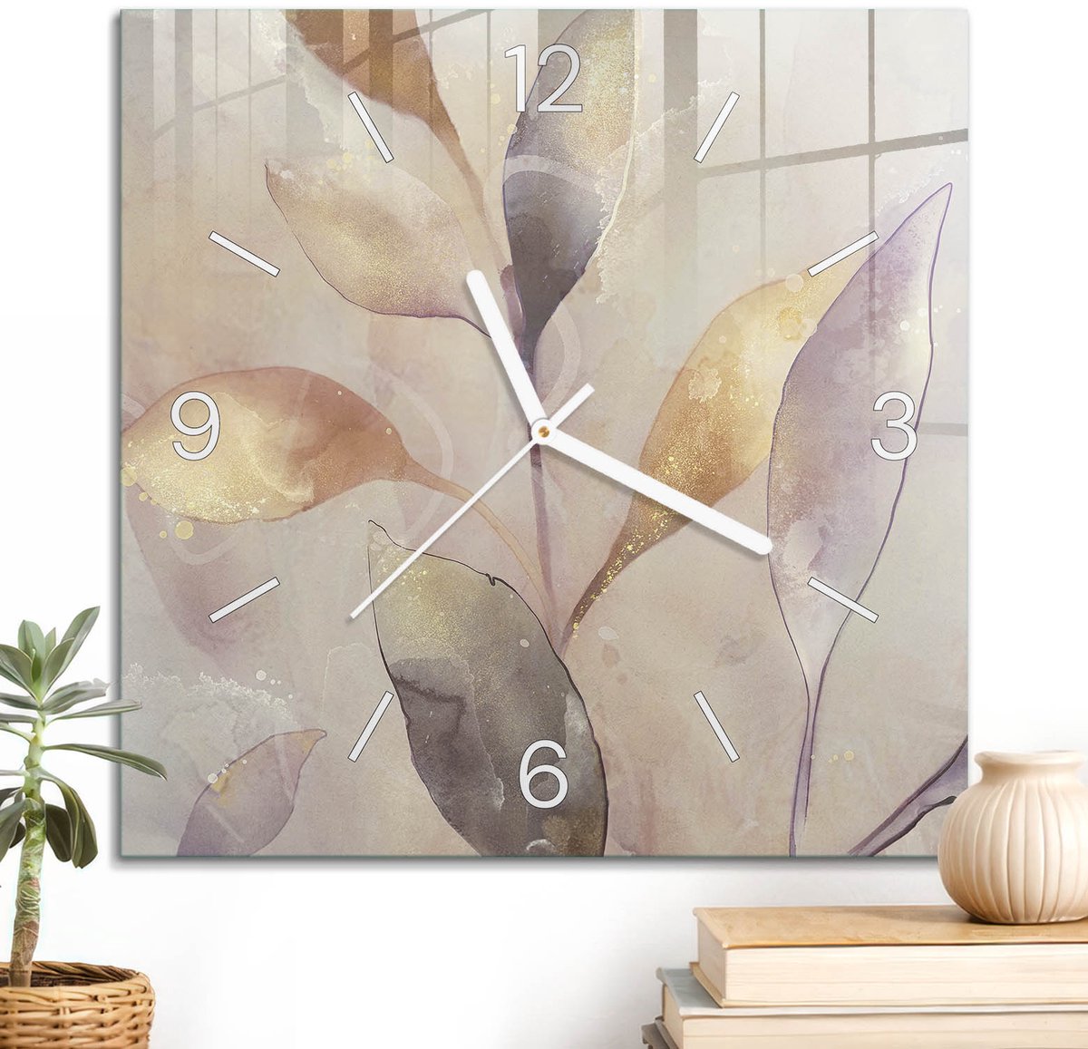 ArtPrintCave Beige Glazen Klok - 30x30 cm - Wandklok Vierkant - Pastelkleurige Bladeren Stille Wandklok - Abstractie Wandklok Keuken - Witte Klokwijzers