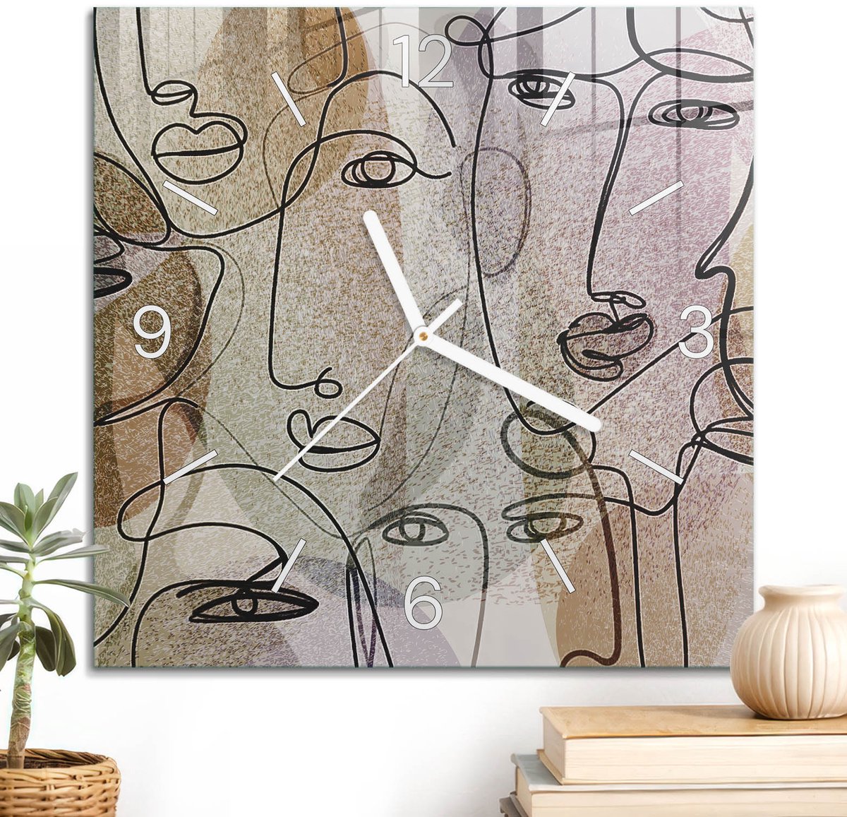 ArtPrintCave Bruin Glazen Klok - 30x30 cm - Wandklok Vierkant - Abstracte Gezichten Wandklok Keuken - Mensen Unieke Klok - Witte Klokwijzers
