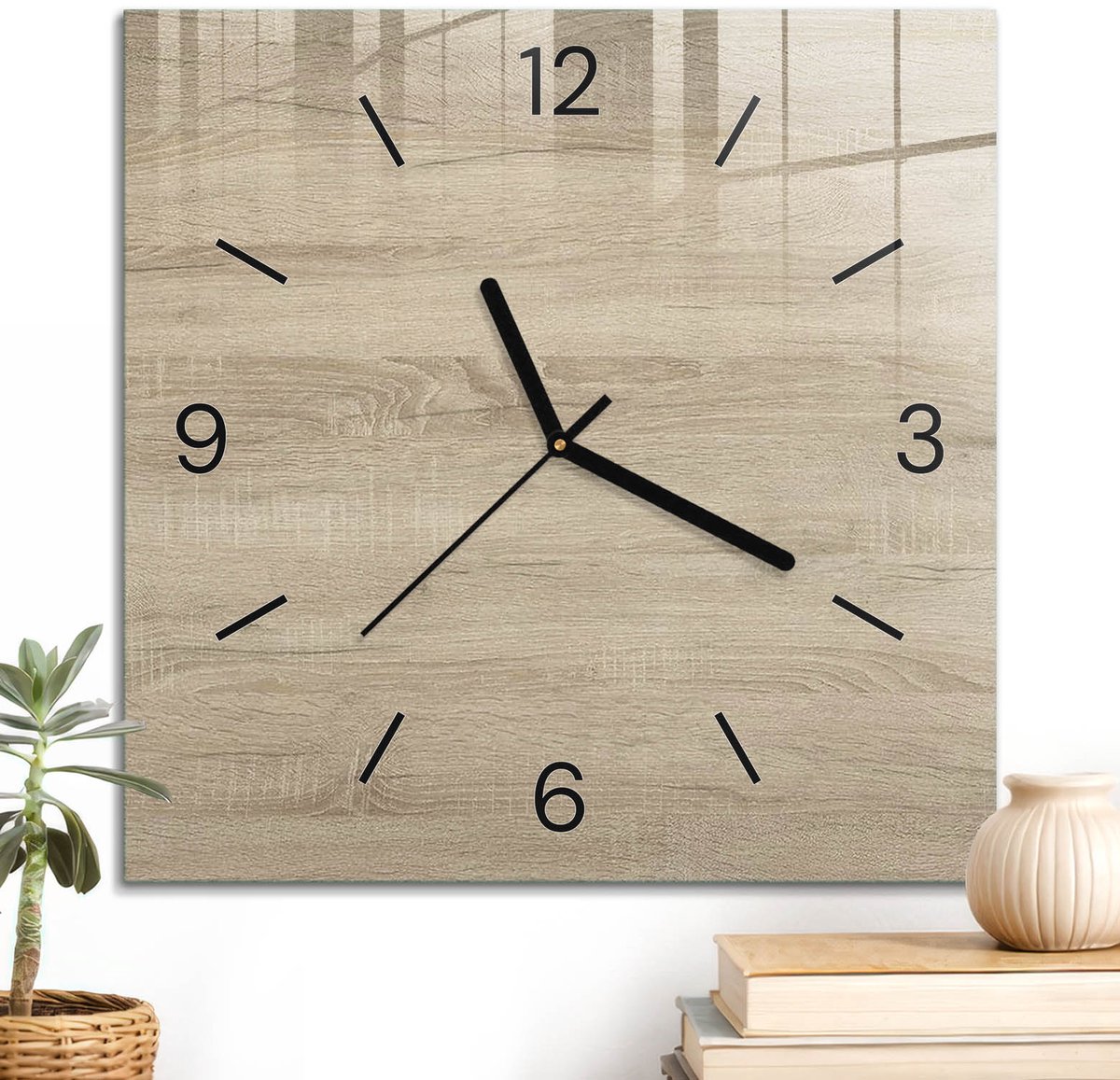 ArtPrintCave Beige Glazen Klok - 30x30 cm - Wandklok Vierkant - Houtstructuur Wandklok Keuken - Achtergronden En Patronen Unieke Klok - Zwarte Klokwijzers