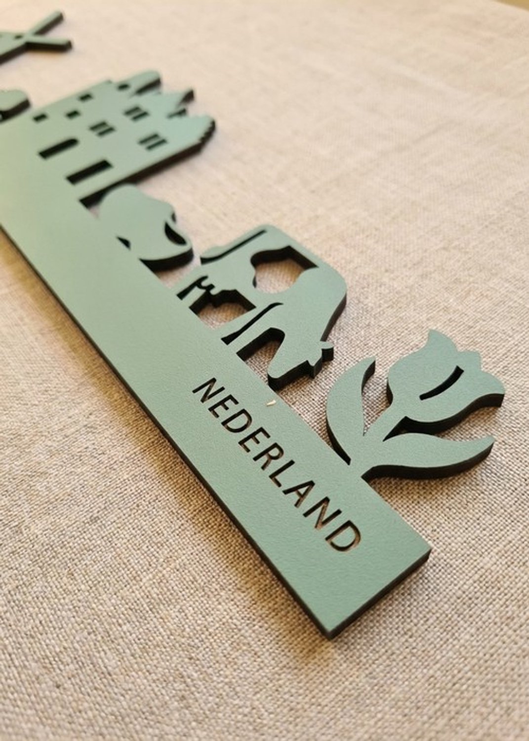 Houten Skyline Nederland | Wanddecoratie voor aan de muur | Groen MDF | 70 x 14 cm