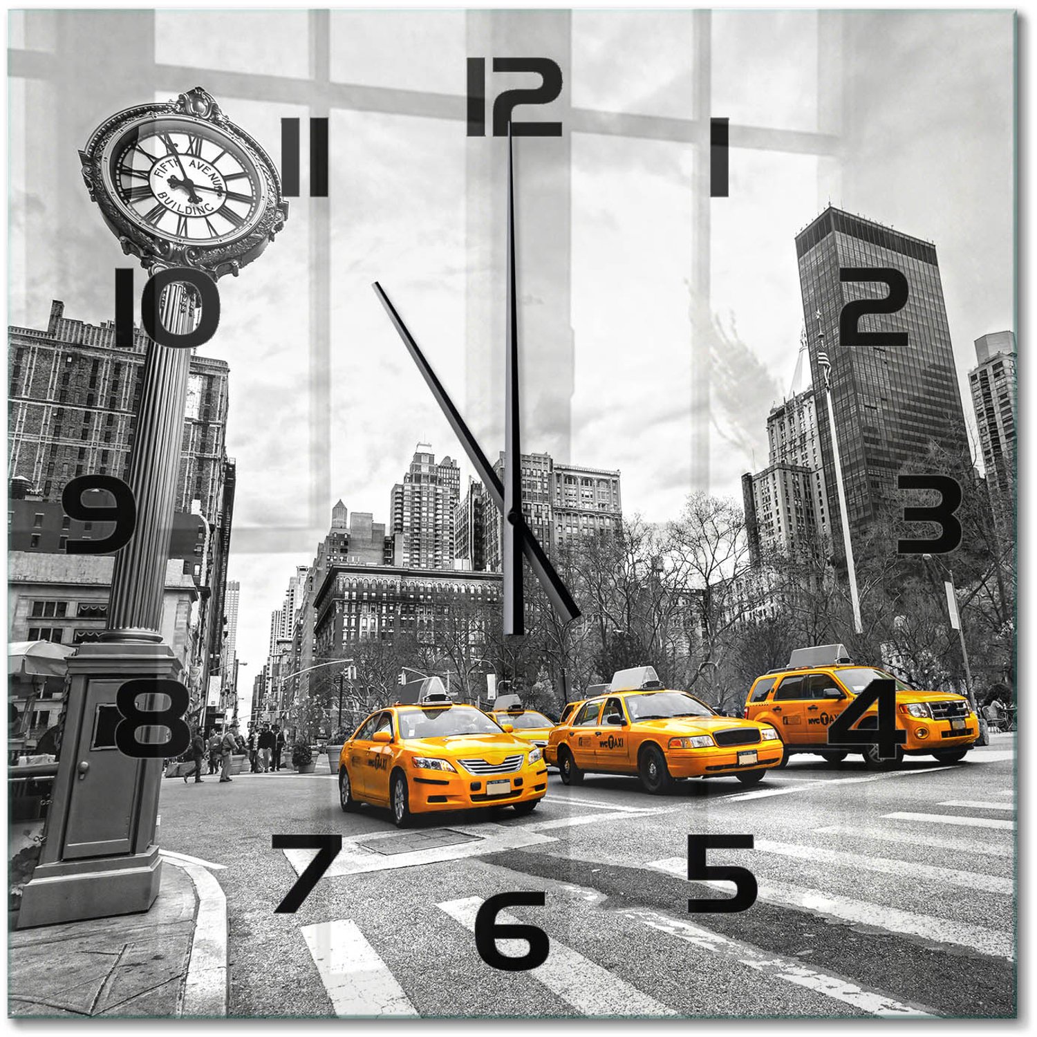 TULUP Wandklok - New Yorkse taxi's Wandklok Glas Met Motief - 60x60 cm - Geel Decoratieve Glazen Klok - Zwarte handen - Vierkante Klok - Gekleurde Glazen Klok - Glazen Klok Met Print