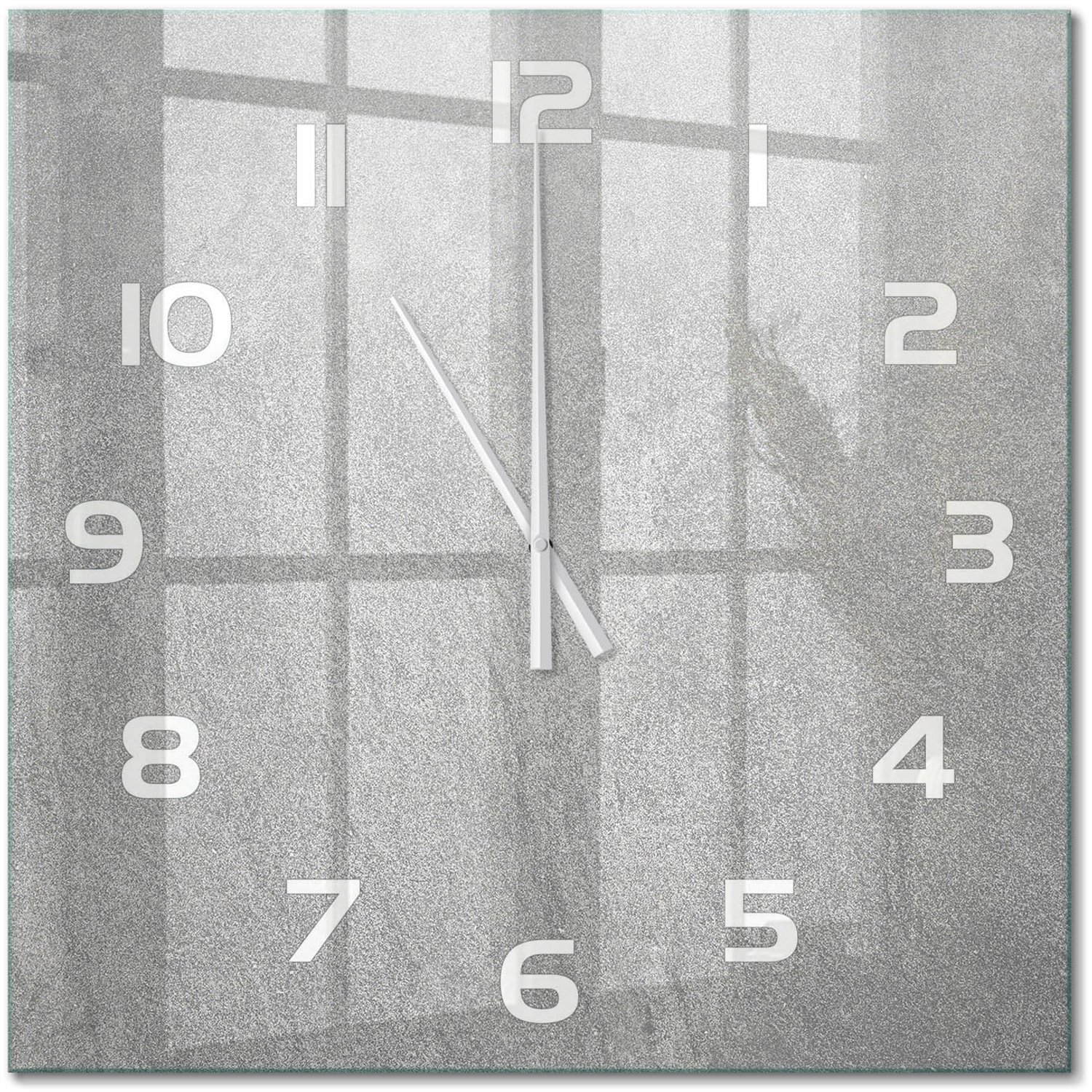 TULUP Wandklok - Grijze muur Glazen Klok Met Print - 60x60 cm - Grijs Wandklok Glas Met Motief - Witte handen - Vierkante Klok - Wandklok Glas Decoratie - Gekleurde Glazen Klok