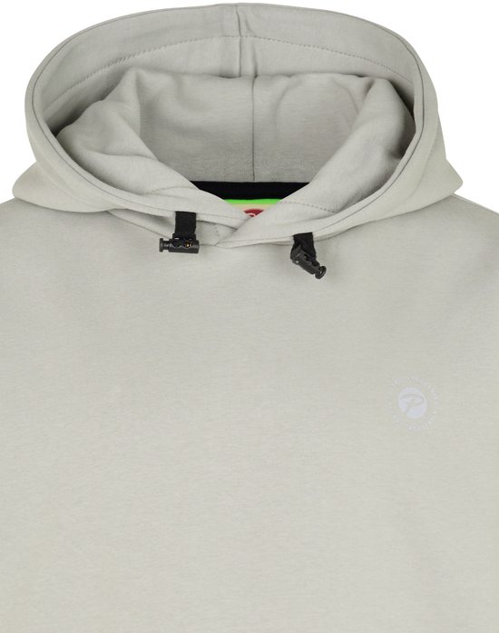 Lichtgrijze hoodie met capuchon, zwarte trekkoorden en subtiel Petrol Industries logo op de borst.