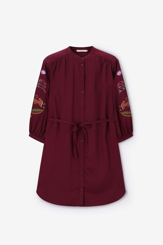 Donkerrode Jurk Met Embroidery