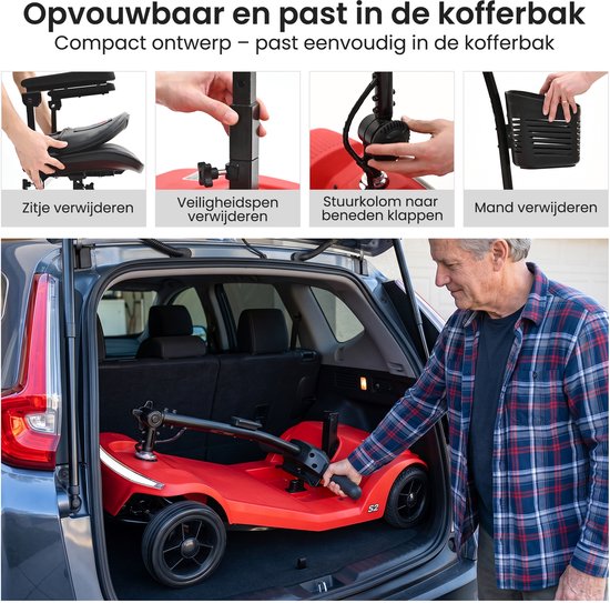 Demonstratie van het opvouwen van de rode Sweetrich S1 scootmobiel om in een kofferbak te passen.