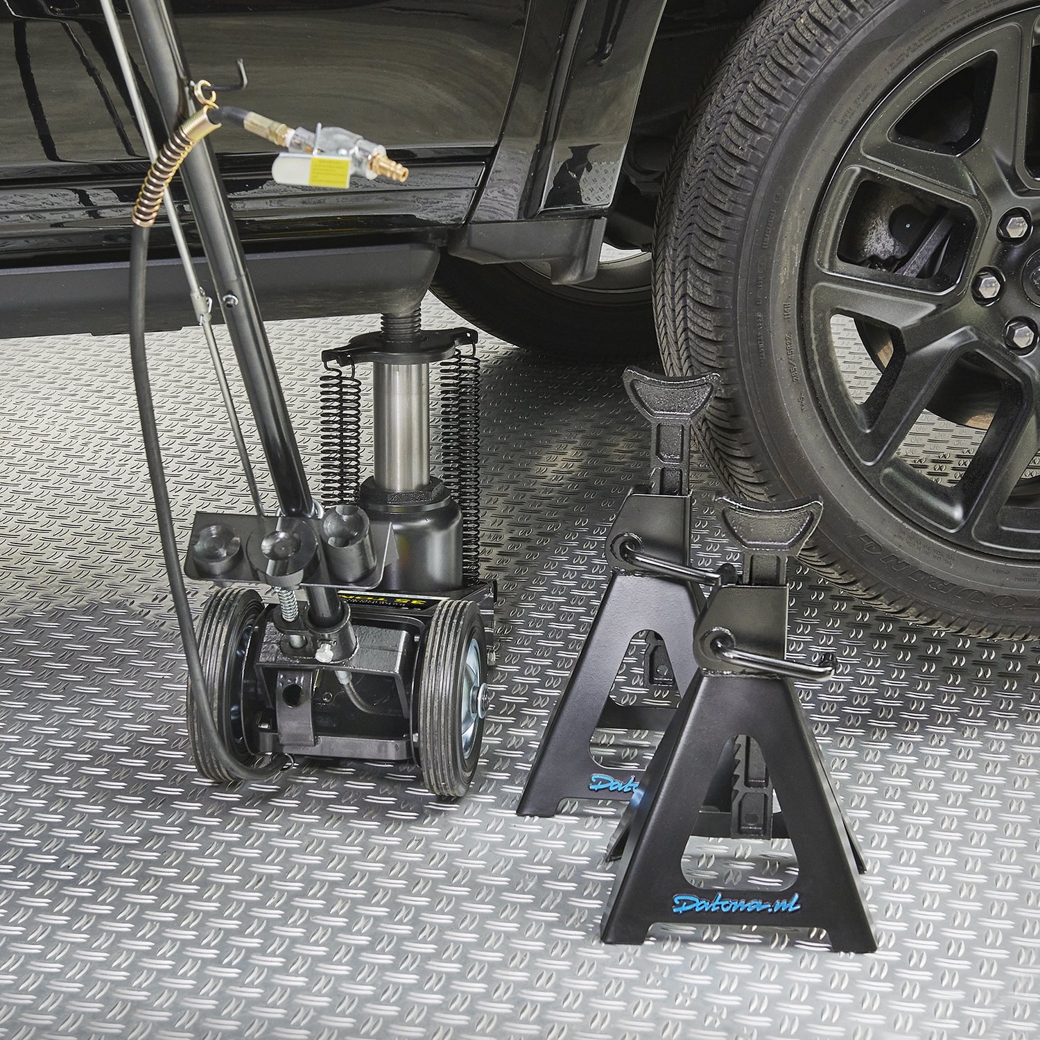 Datona® Vrachtwagenkrik 35 ton met set hoge assteunen - Zwart