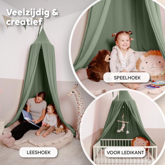 Groene hemeltje als leeshoek en speelhoek voor kinderen, en boven een ledikant.