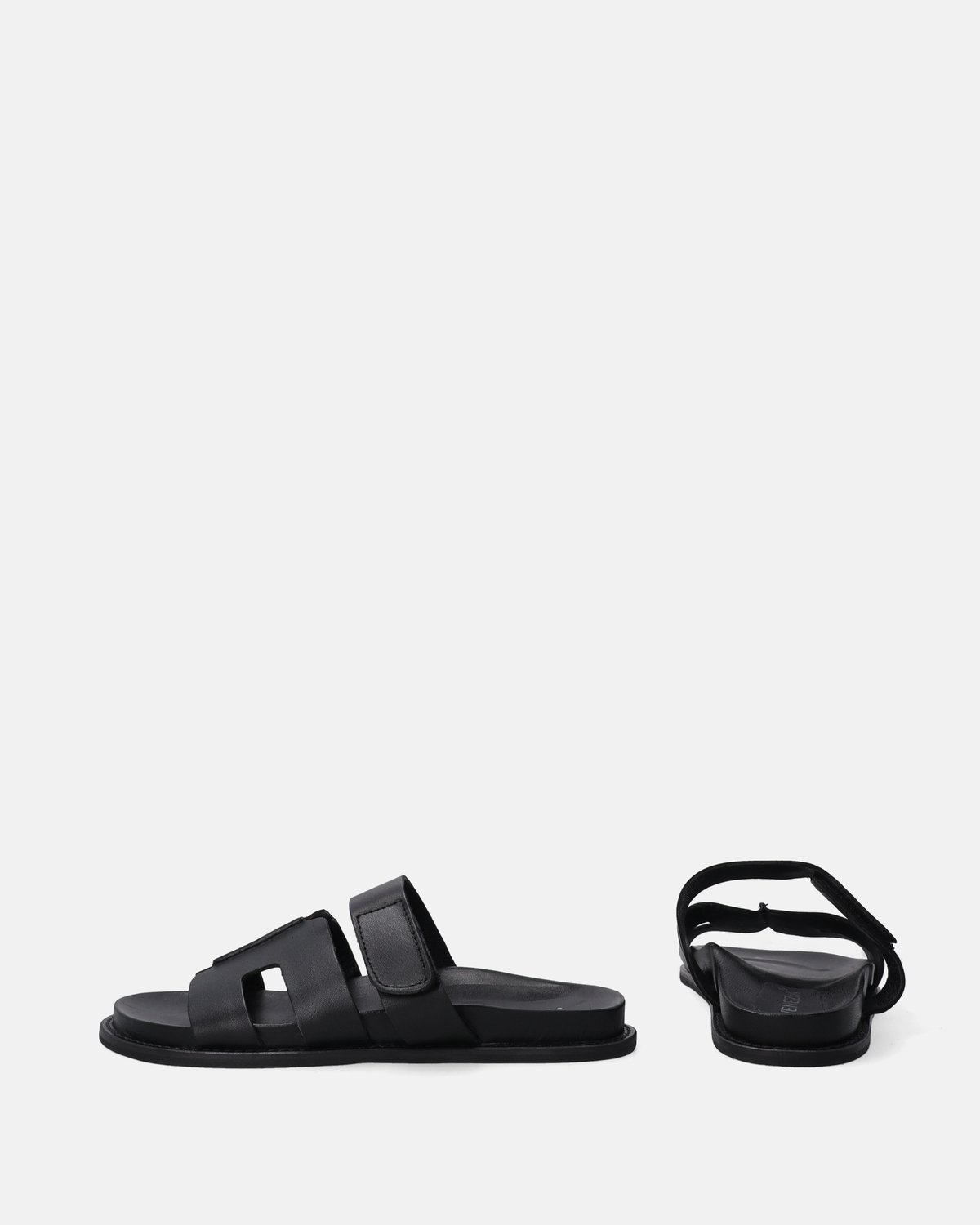 Zwarte leren slippers - klittenbandsluiting - maat 38