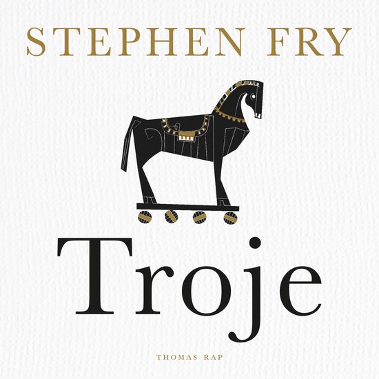 Boek "Troje" van Stephen Fry met een zwarte, geometrische Trojaanse paard op wieltjes.