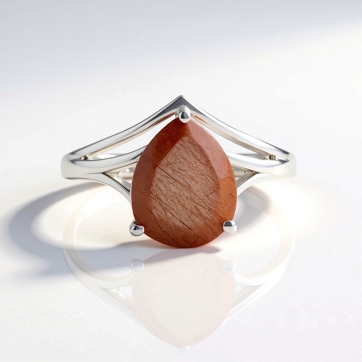 Cavill - Zilveren Ring met Koperkleurige Rutielkwarts 2,536 ct - 925 Sterling Zilver - Peervormig Edelsteen - Modern Ontwerp - Sieraden Dames