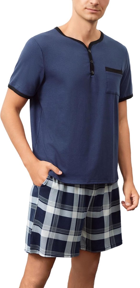 Herenpyjama voor de zomer, korte mouwen, Henley-kraag, geruite shorts